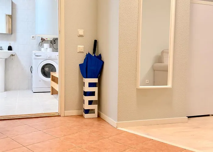 Daire Dictumfactum Niguliste Charm