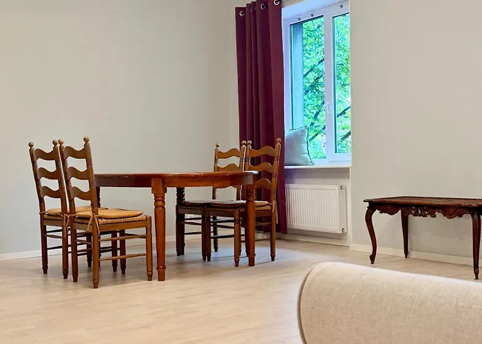 Dictumfactum Niguliste Charm